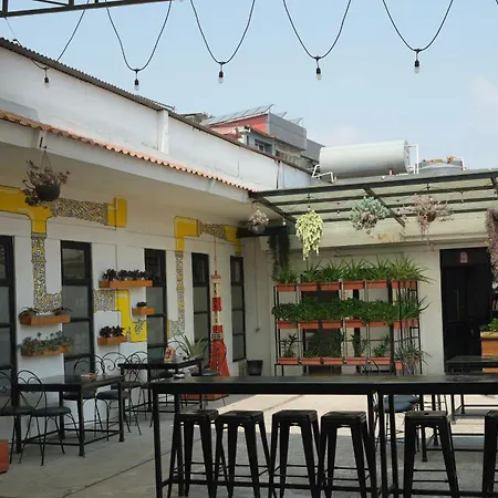 Yakety Yak Hostel-3